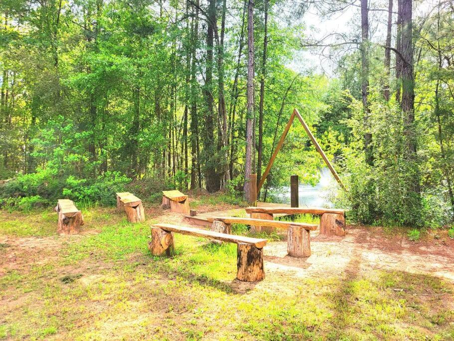 Waterfront Houston Hide Out In A Magical Forest Waller Esterno foto
